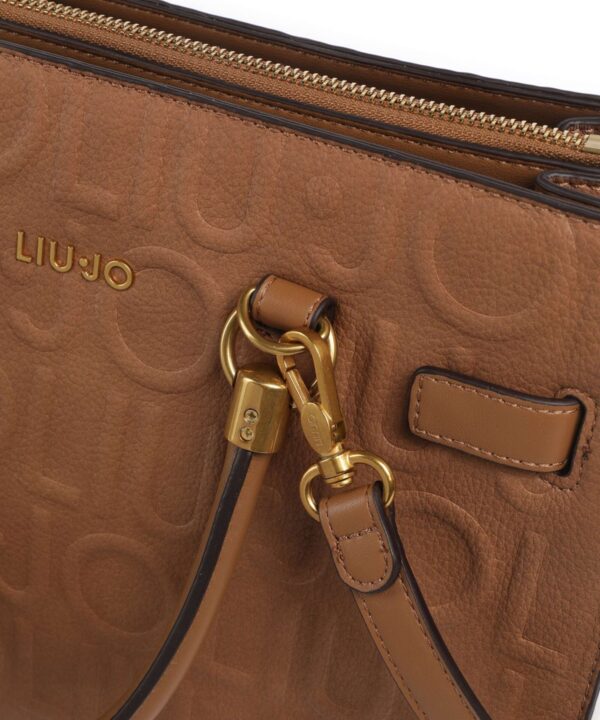 Mala Shopper Manhattan M Monograma em Relevo Liu Jo Camel AF6086-E1139-81140 - imagem 4