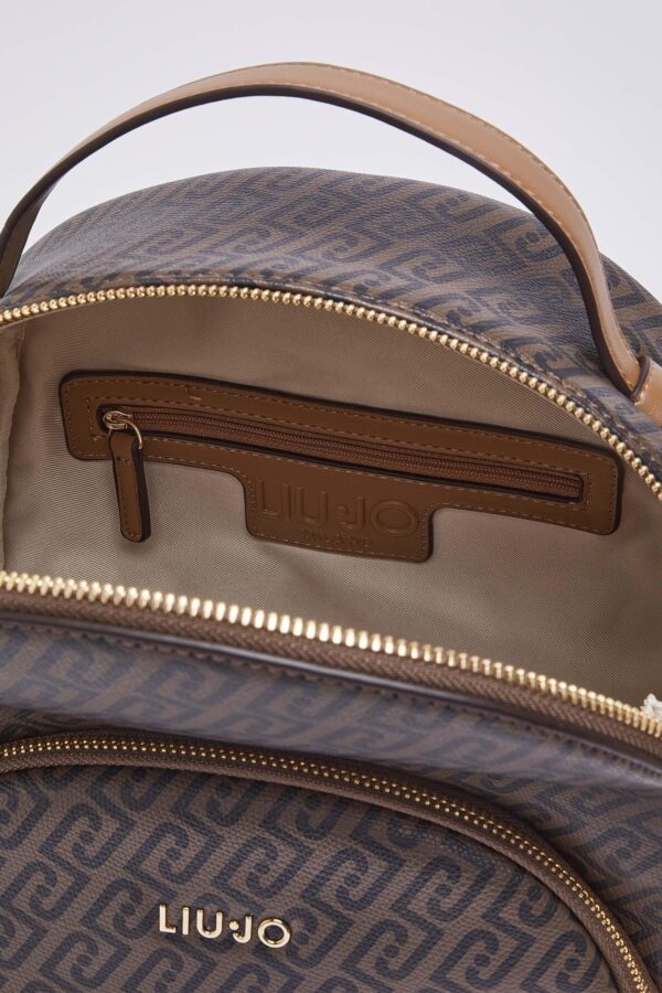 Mochila Manhattan M Monograma Liu Jo Camel AF6209-E1137-81140 - imagem 6