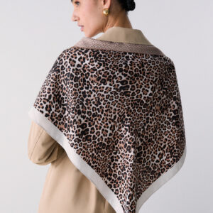 Triangular bandana