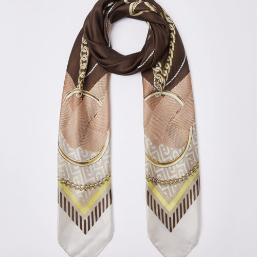Scarf with ribbons