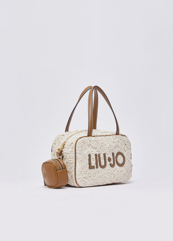 Bolsa bowling média com detalhes em renda